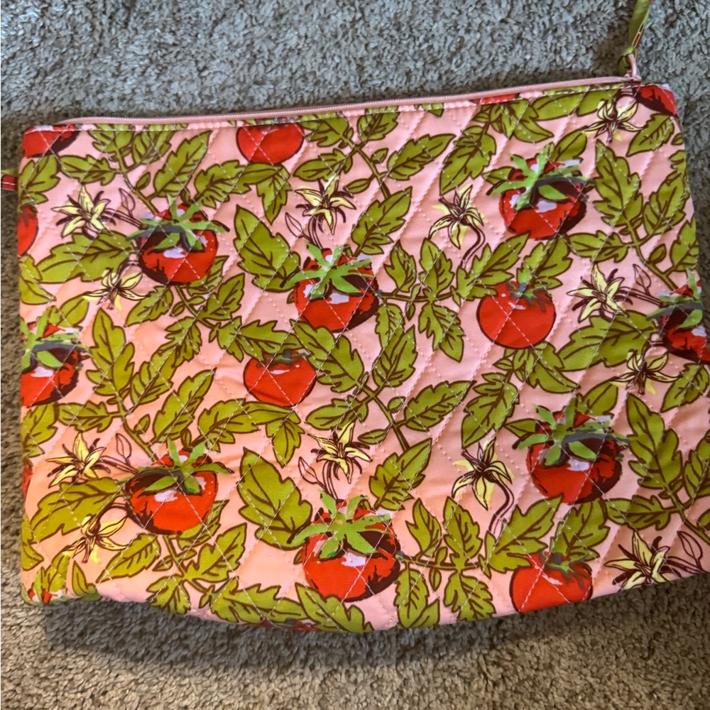 Vera Bradley large pouch